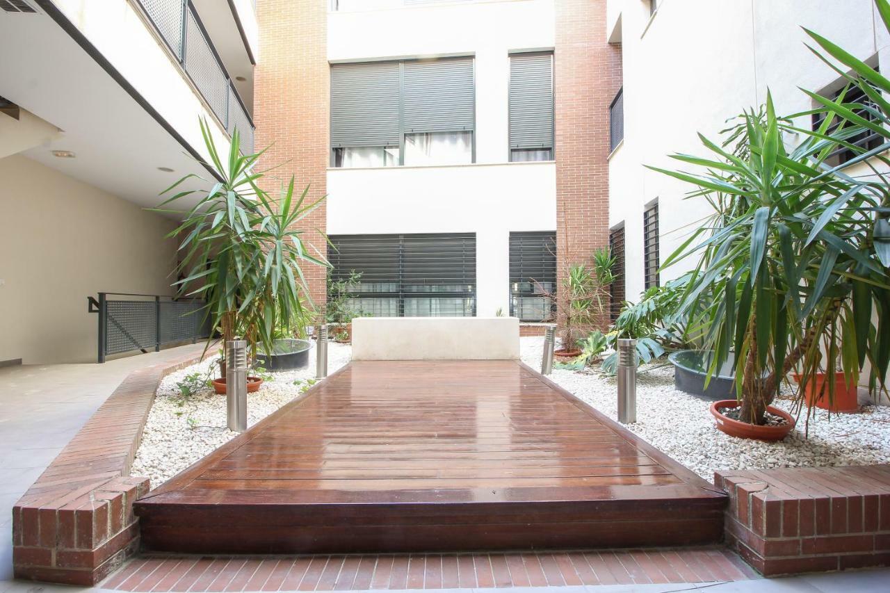 Apartamento San Julian Севилья Экстерьер фото