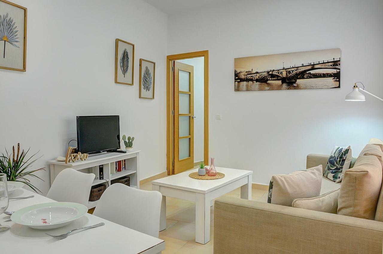 Apartamento San Julian Севилья Экстерьер фото