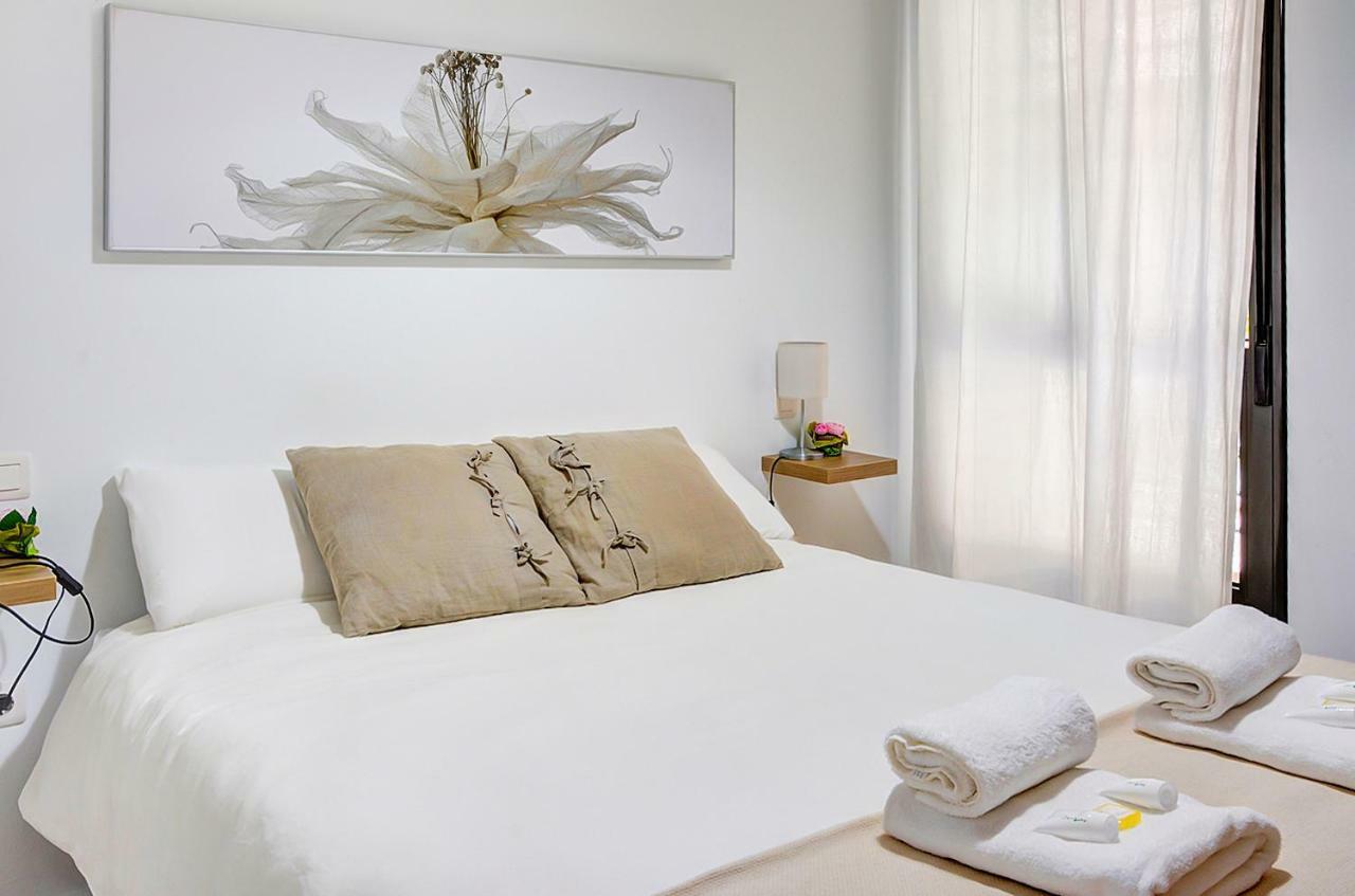 Apartamento San Julian Севилья Экстерьер фото